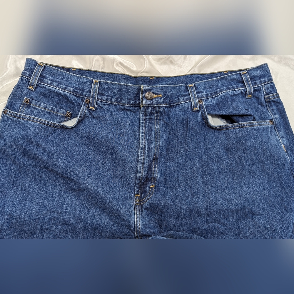 Kirkland Men's 42x34 XL Medium Wash Blue Denim Wash Classic Straight Jeans - Picture 3 of 8
